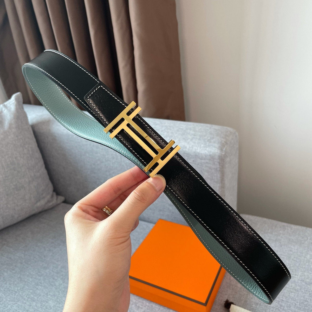 DOUBLE H REVERSIBLE BELT 32MM GOLD BUCKLE BLACK SKY BLUE LEATHER