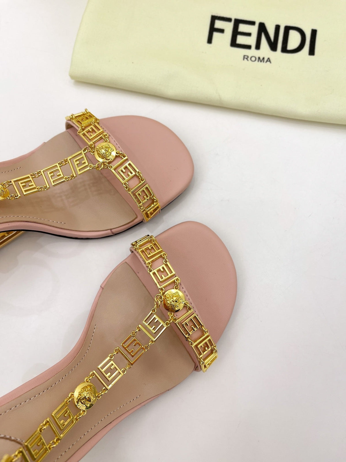 FENDI HIGH-HEELED 85 MM SANDALS IN LIGHT PINK LAMBSKIN WITH GOLD HARDWARE