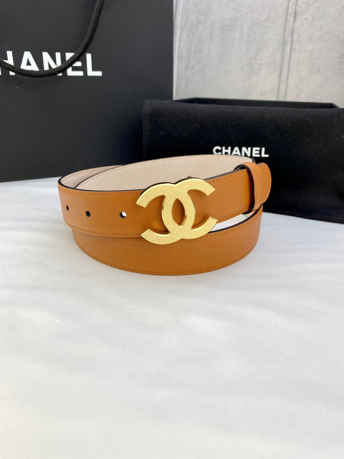 DOUBLE C BELT 30MM IN BROWN CALFSKIN METAL BUCKLE