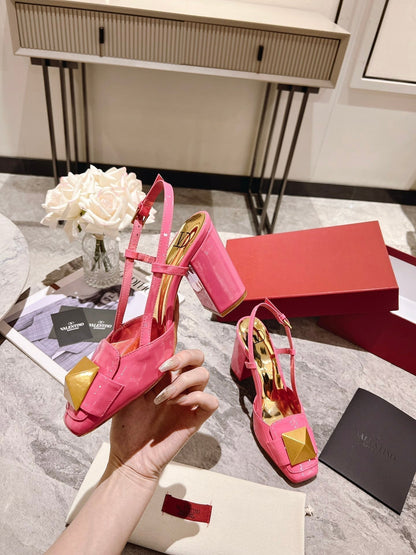 ONE STUD BRIGHT PINK PATENT LEATHER LACE-UP HIGH HEELS 85 MM