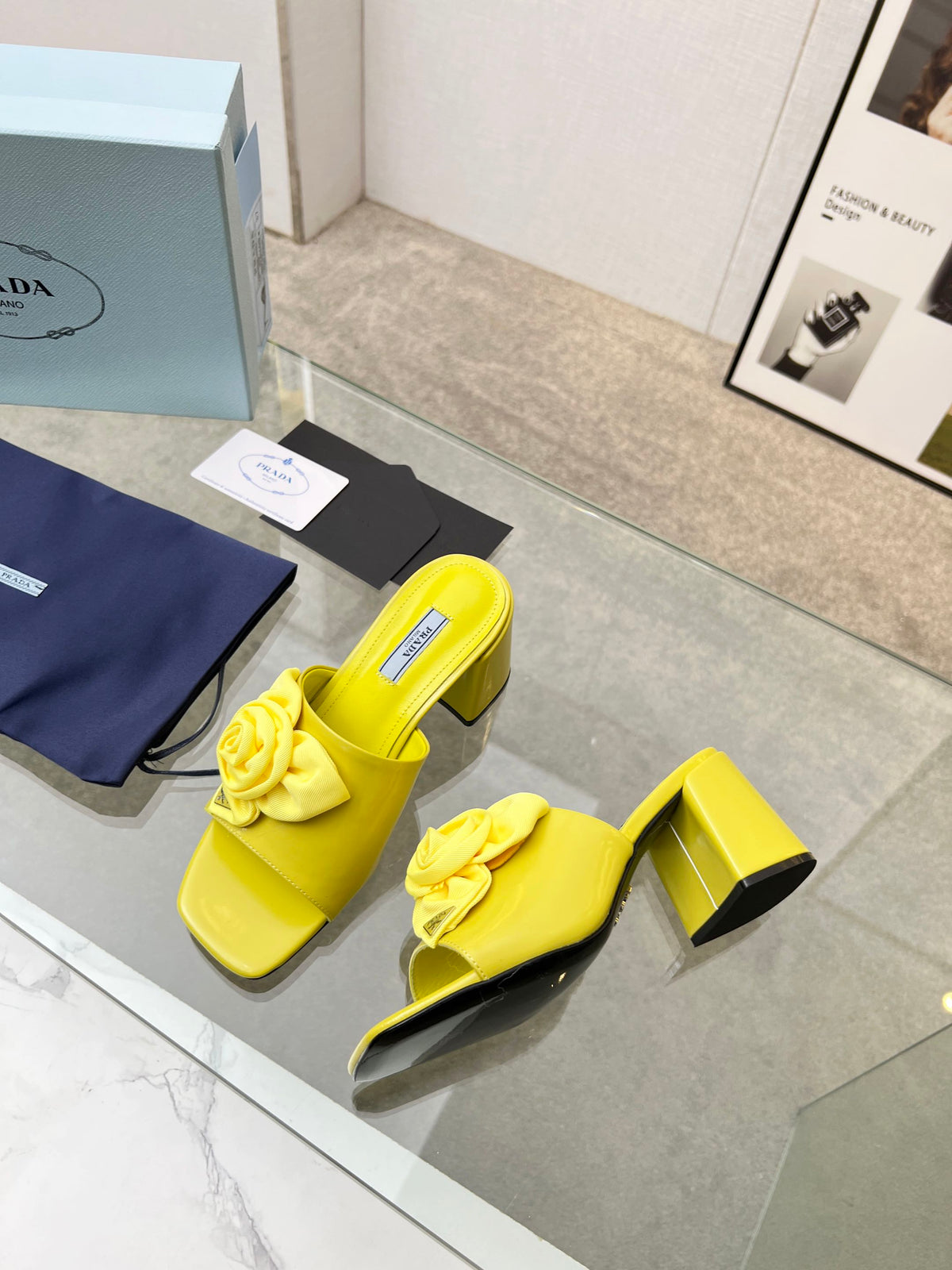 PRA FLOWER BLOCK HEELS 75 LEMON CALFSKIN