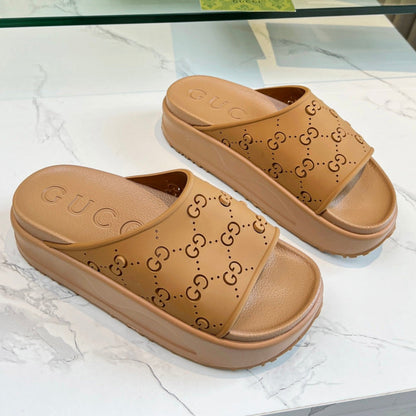 PLATFORM SANDALS IN CINNAMON BROWN MONOGRAM IMPORTED TPU