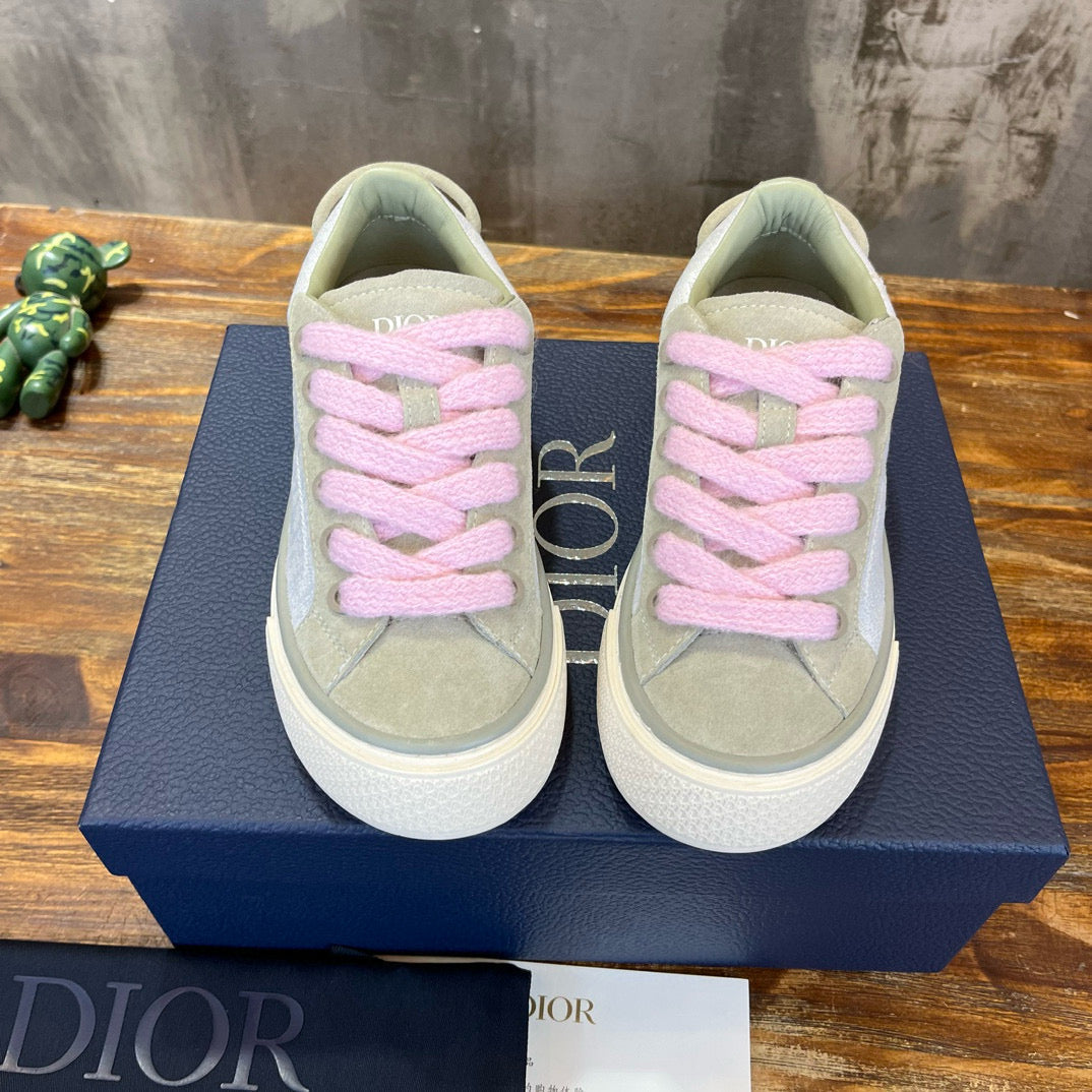 DIO Sneakers