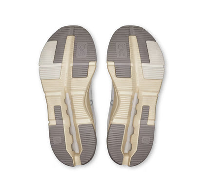 ON Women's Cloudnova Form 2 TT Wolf/Cream