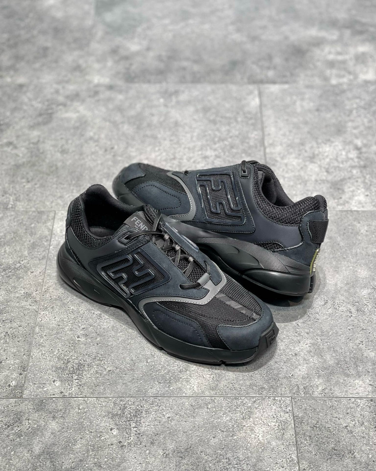 FEN Sneakers