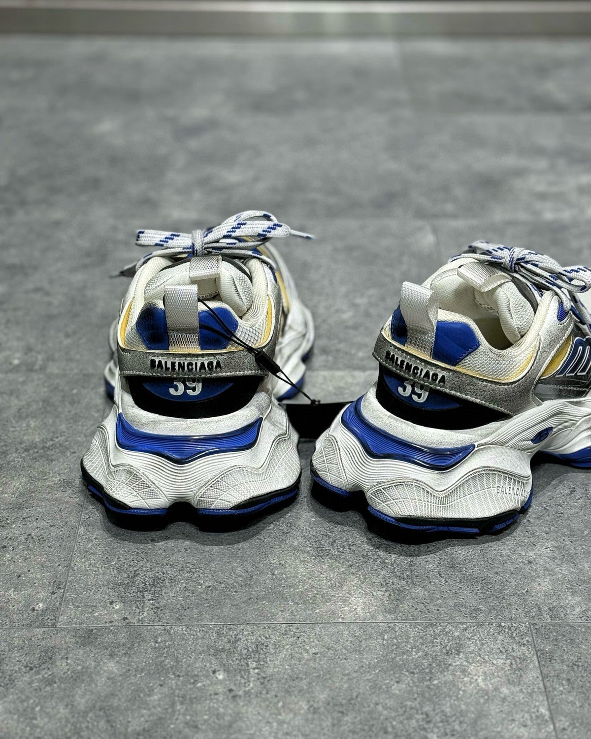 BLCG Sneakers