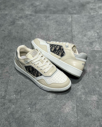 DIO Sneakers
