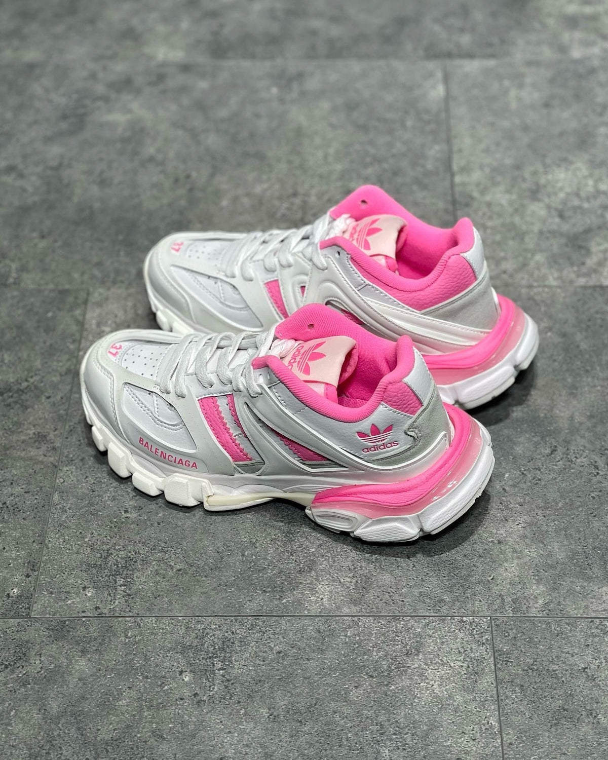 BLCG Sneakers