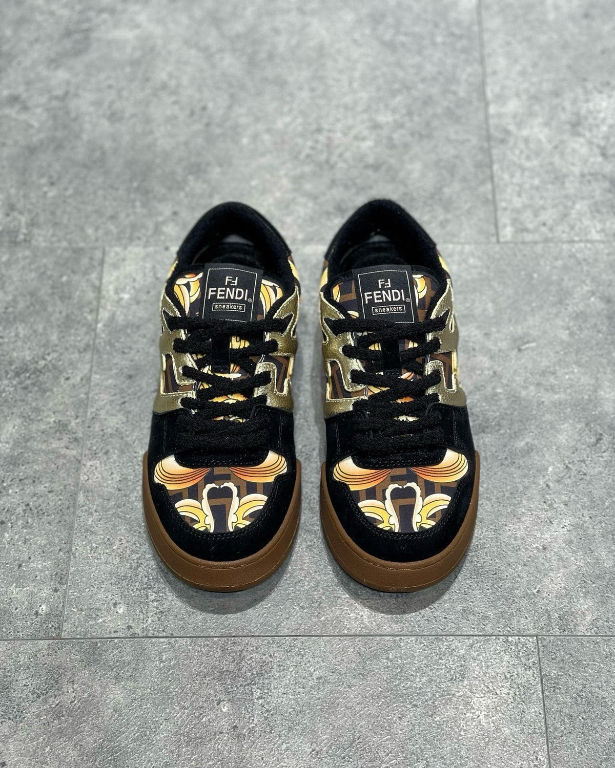 FEN Sneakers