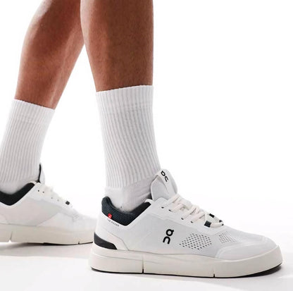 On The Roger Advantage White Midnight