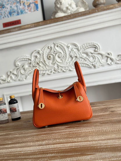 High-end Hermes 2026 Lindy Bag 19cm Togo Leather 2
