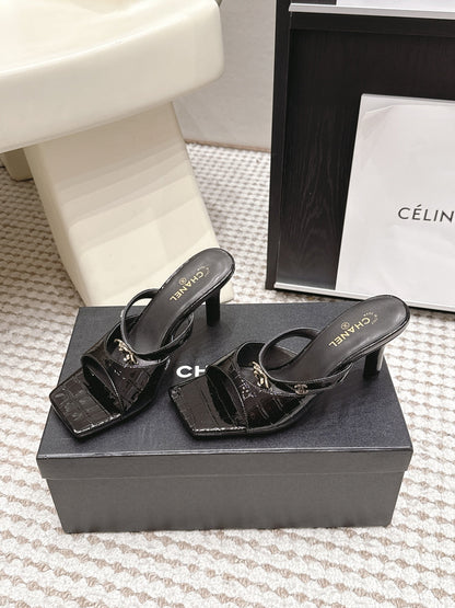 Chanel 2026 High-Heeled Crocodile-Patterned Sandal Leather 930661