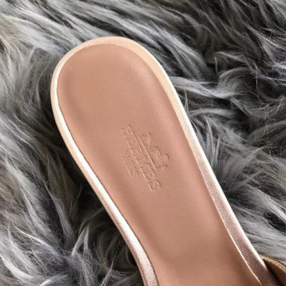 HERM Oasis Sandals In Champagne Swift Leather