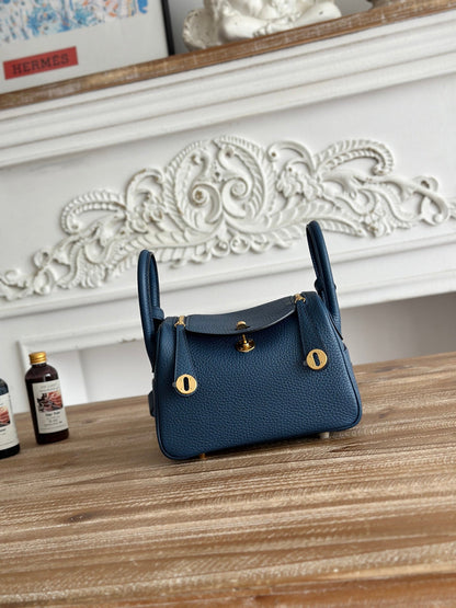High-end Hermes 2026 Lindy Bag 19cm Togo Leather 1
