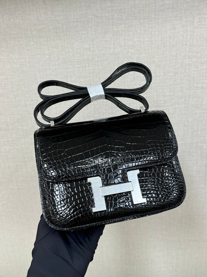 High-end Hermes 2026 Constance Bag 19cm Glossy Crocodile Leather