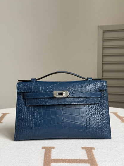 High-end Hermes 2026 Kelly Pochette Bag 22cm Crocodile Leather