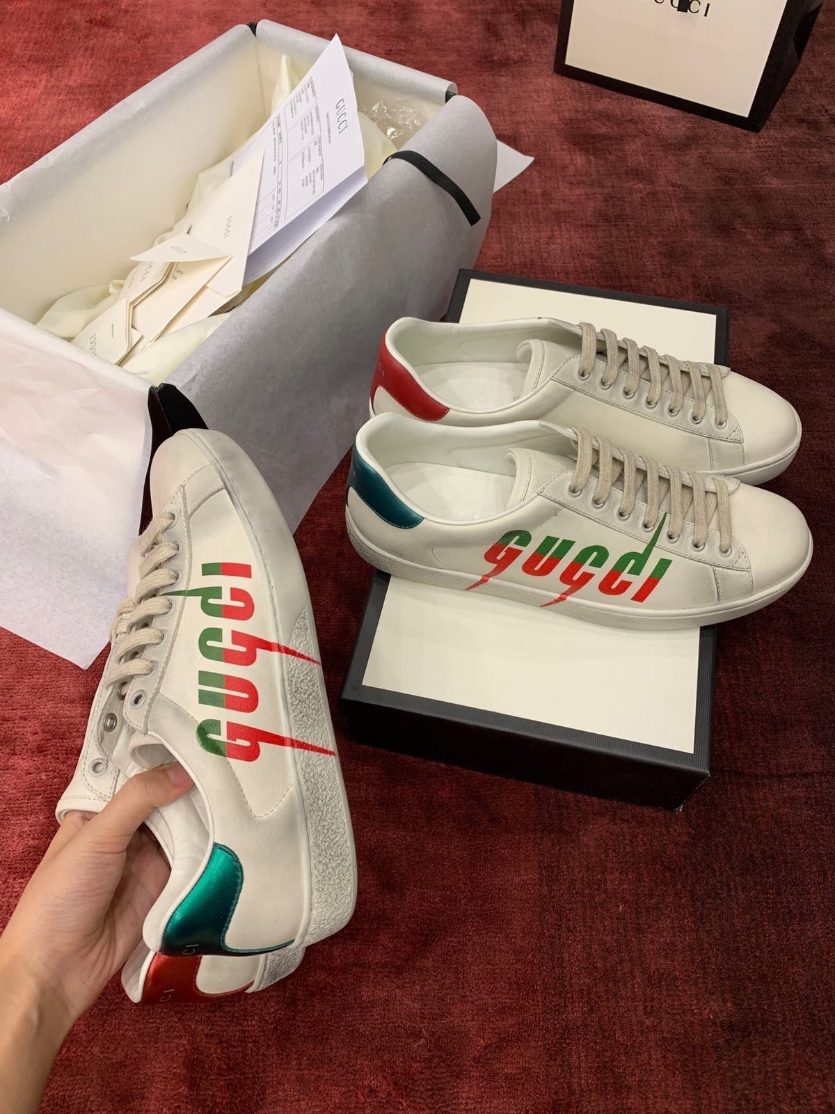 Sneakers & Shoes