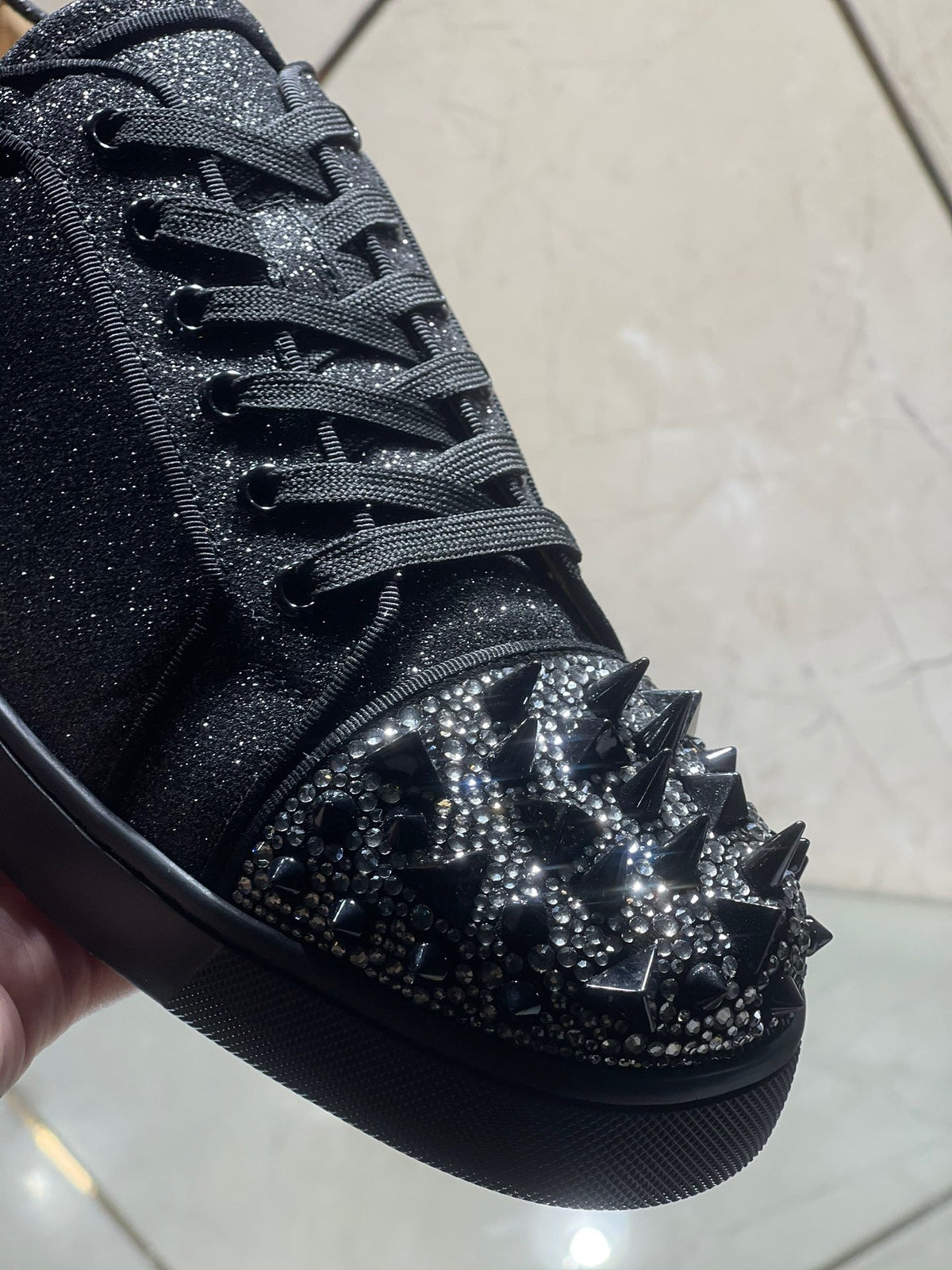 Sneakers & Shoes