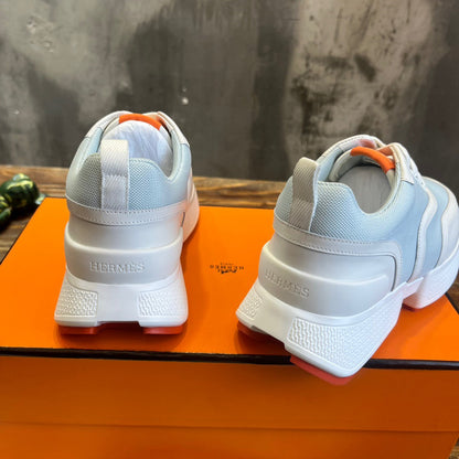 HERM Sneakers