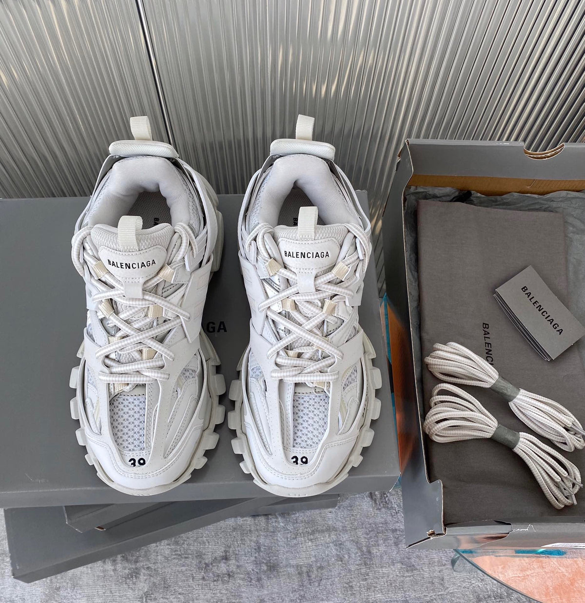 BLCG Sneakers