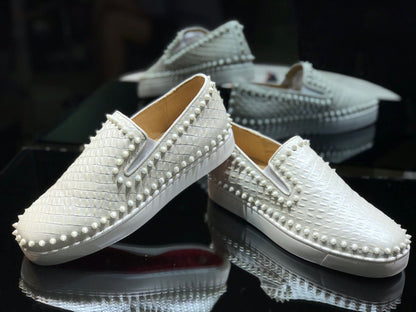 Sneakers & Shoes