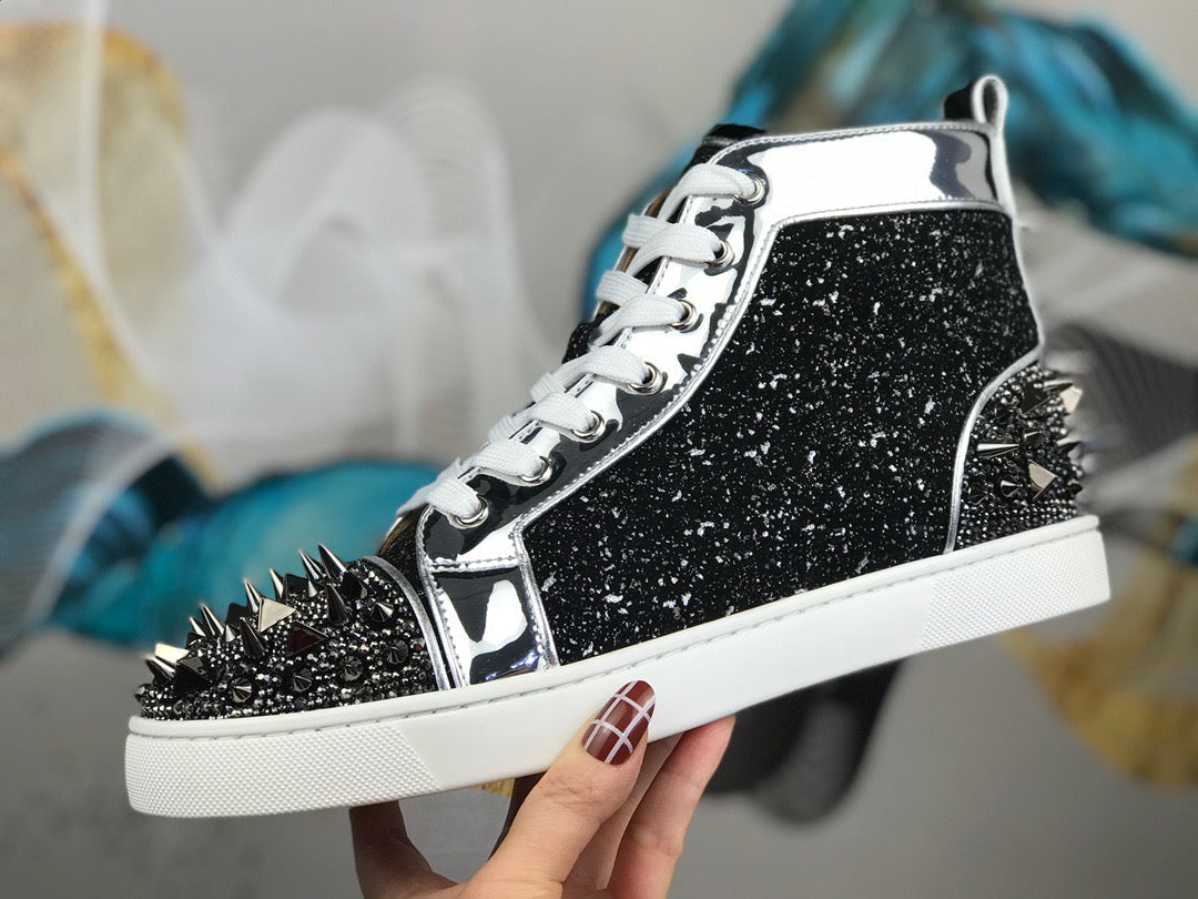 Sneakers & Shoes