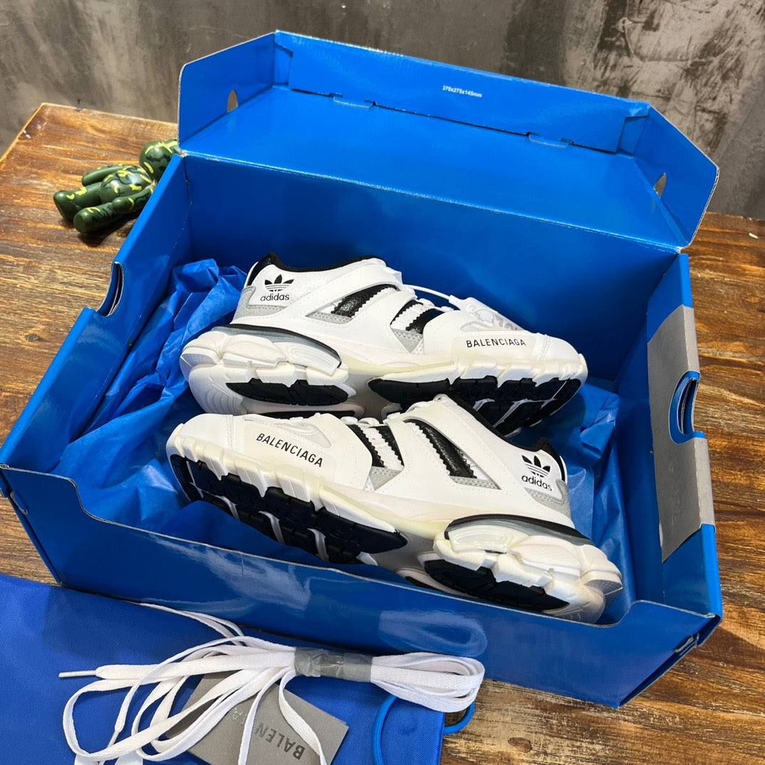 BLCG Sneakers