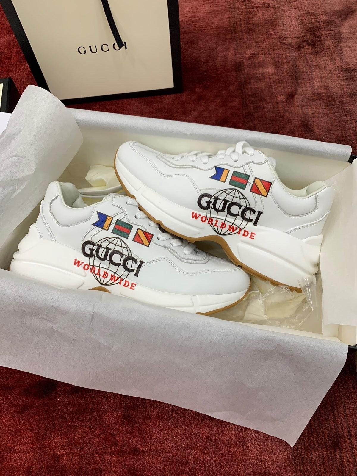 Sneakers & Shoes