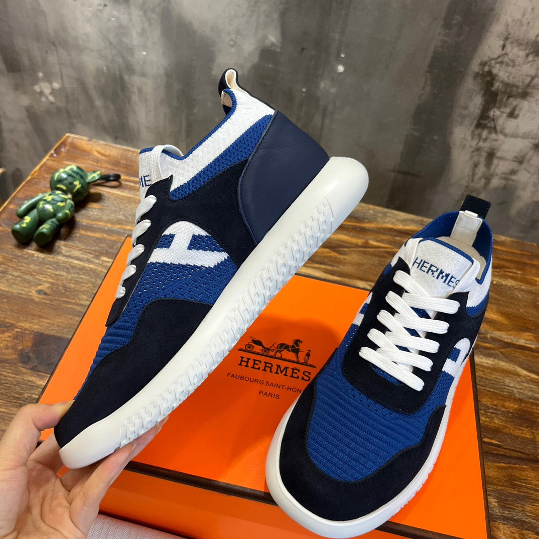 HERM Sneakers