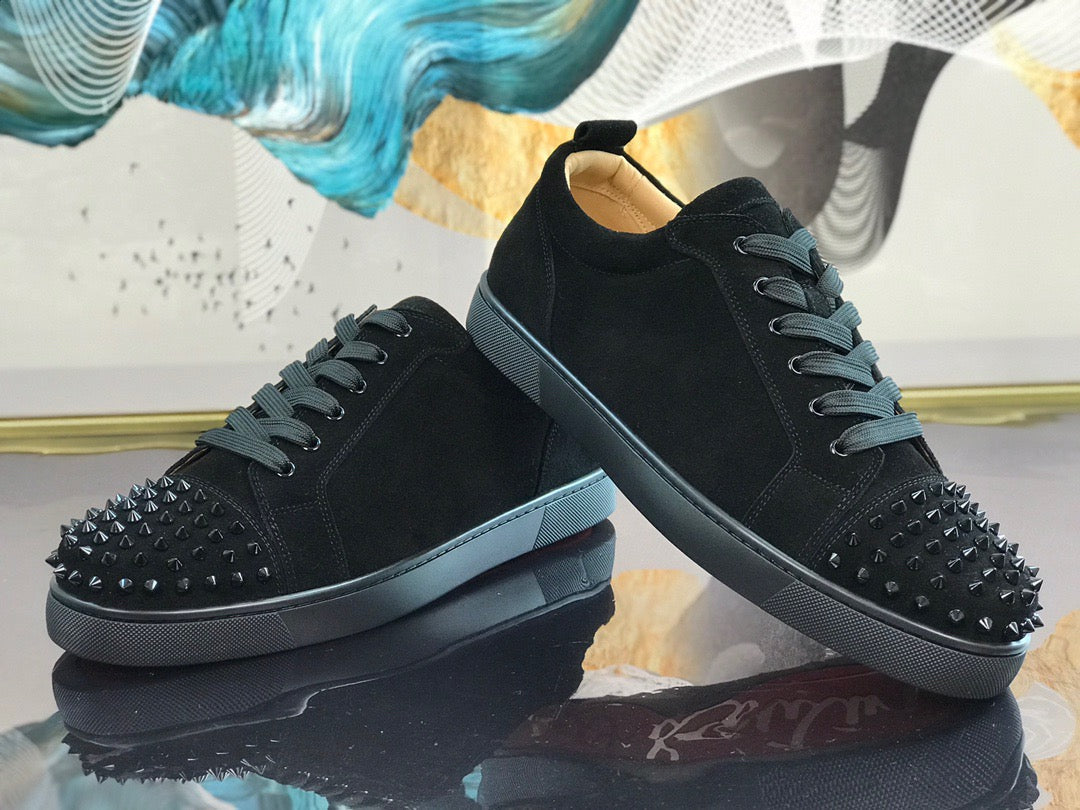 Sneakers & Shoes