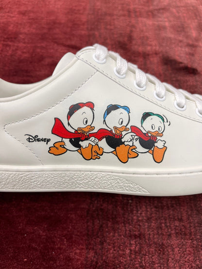 Sneakers & Shoes