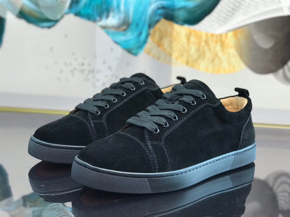 Sneakers & Shoes
