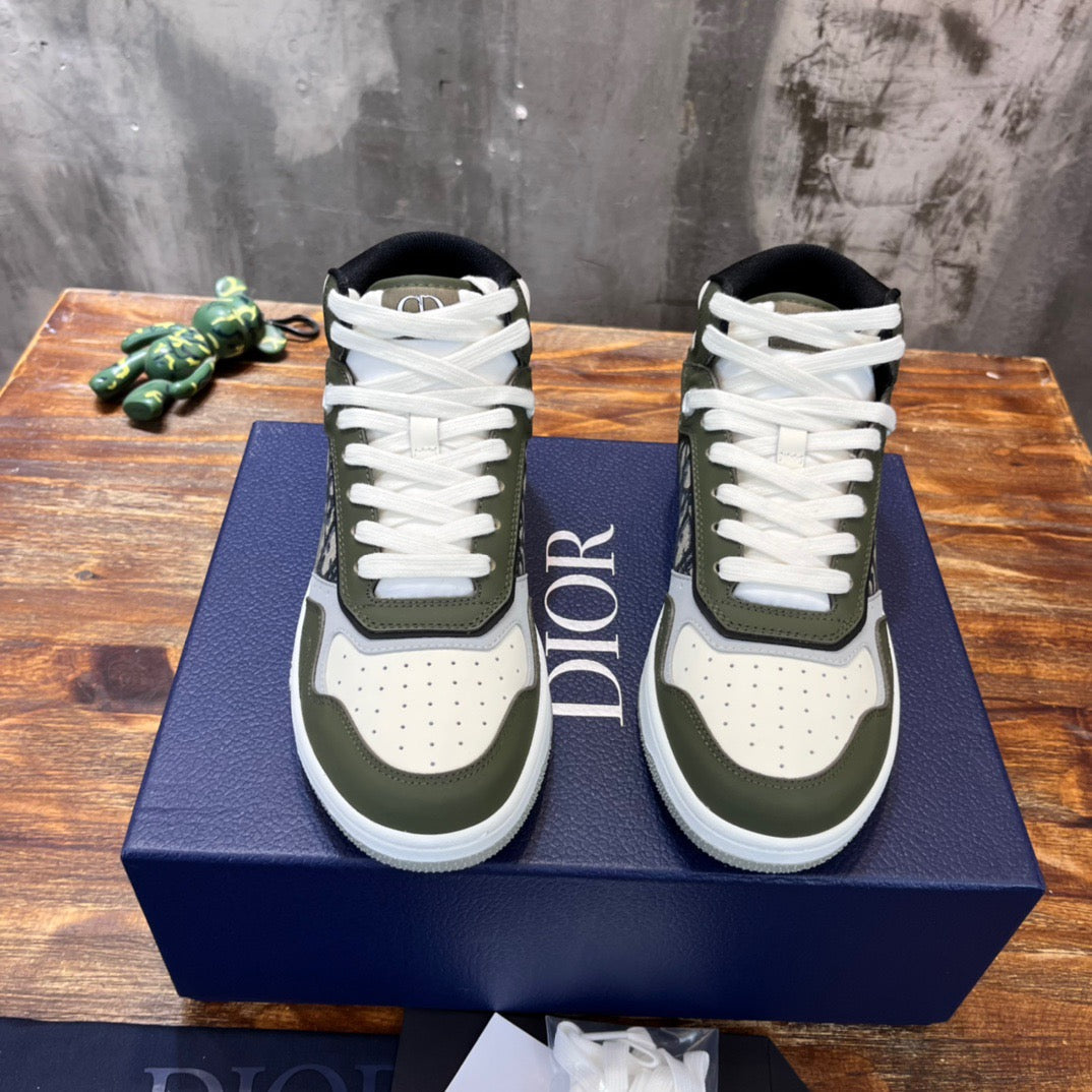 DIO Sneakers