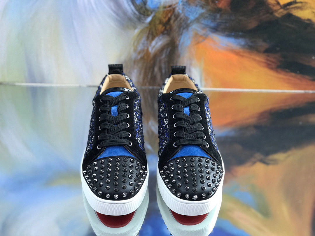 Sneakers & Shoes