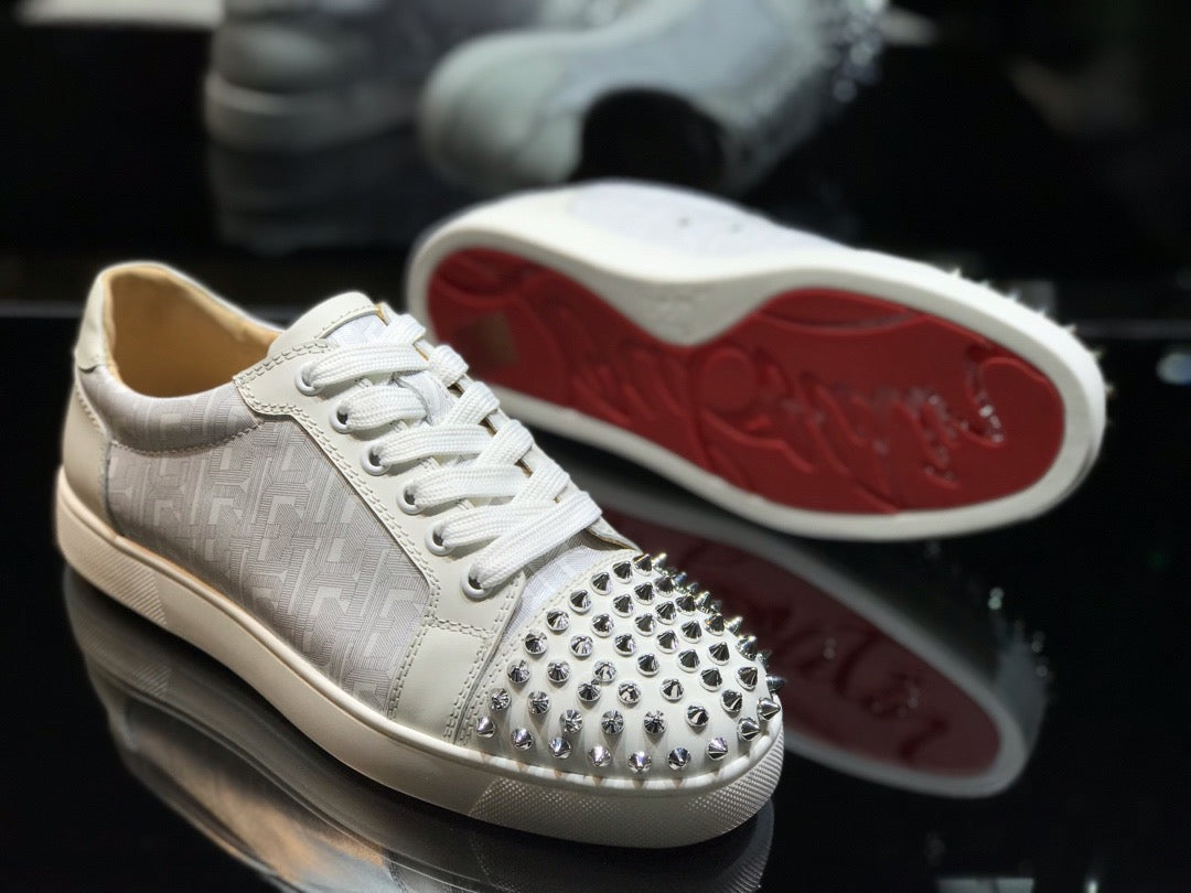 Sneakers & Shoes