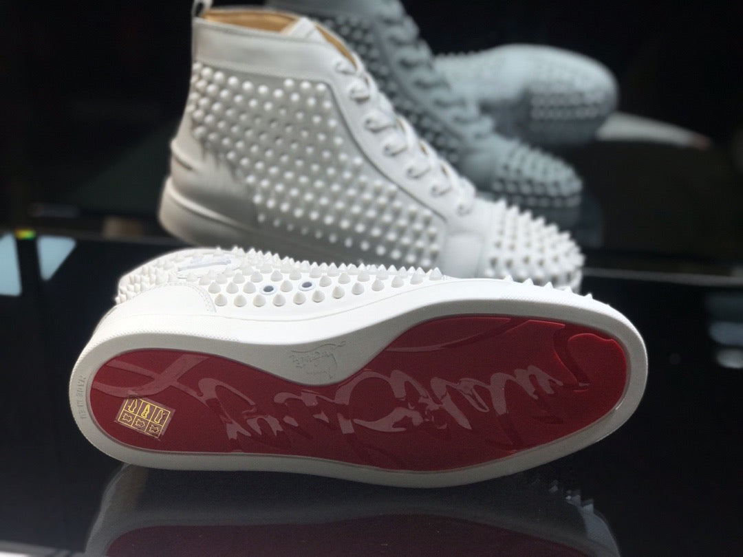 Sneakers & Shoes