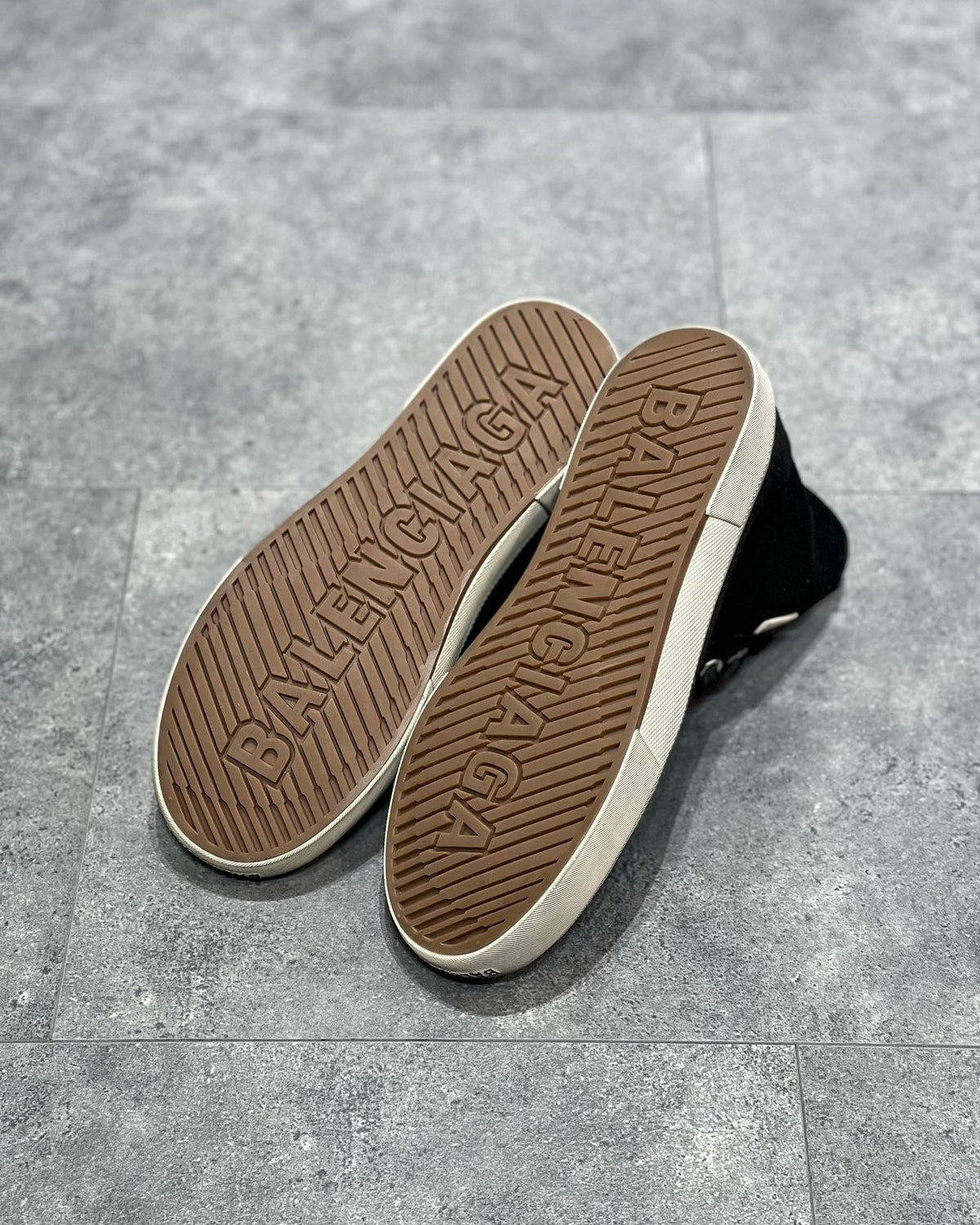 BLCG Sneakers