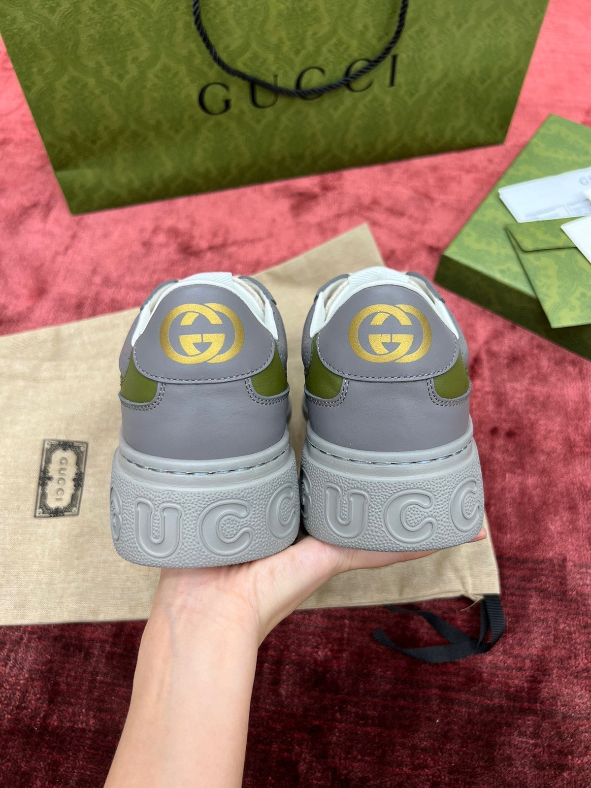 Sneakers & Shoes