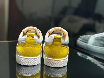 Sneakers & Shoes