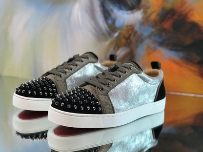 Sneakers & Shoes