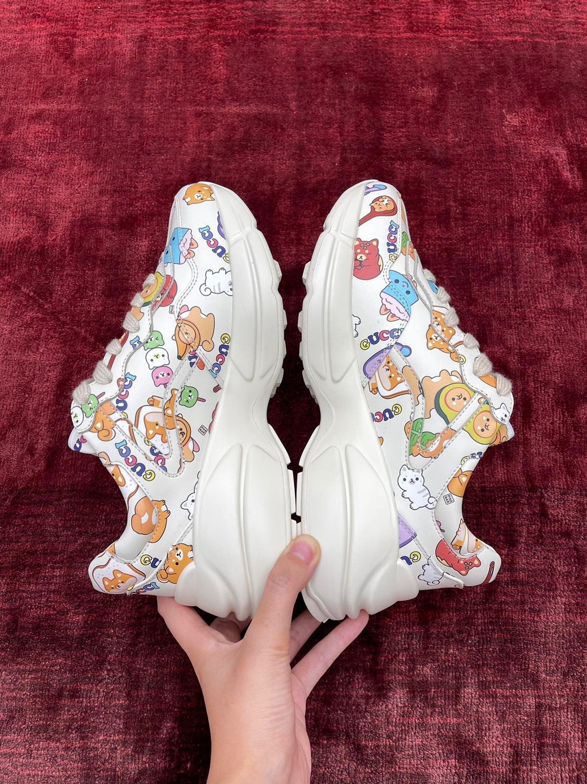 Sneakers & Shoes