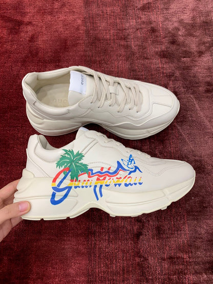 Sneakers & Shoes