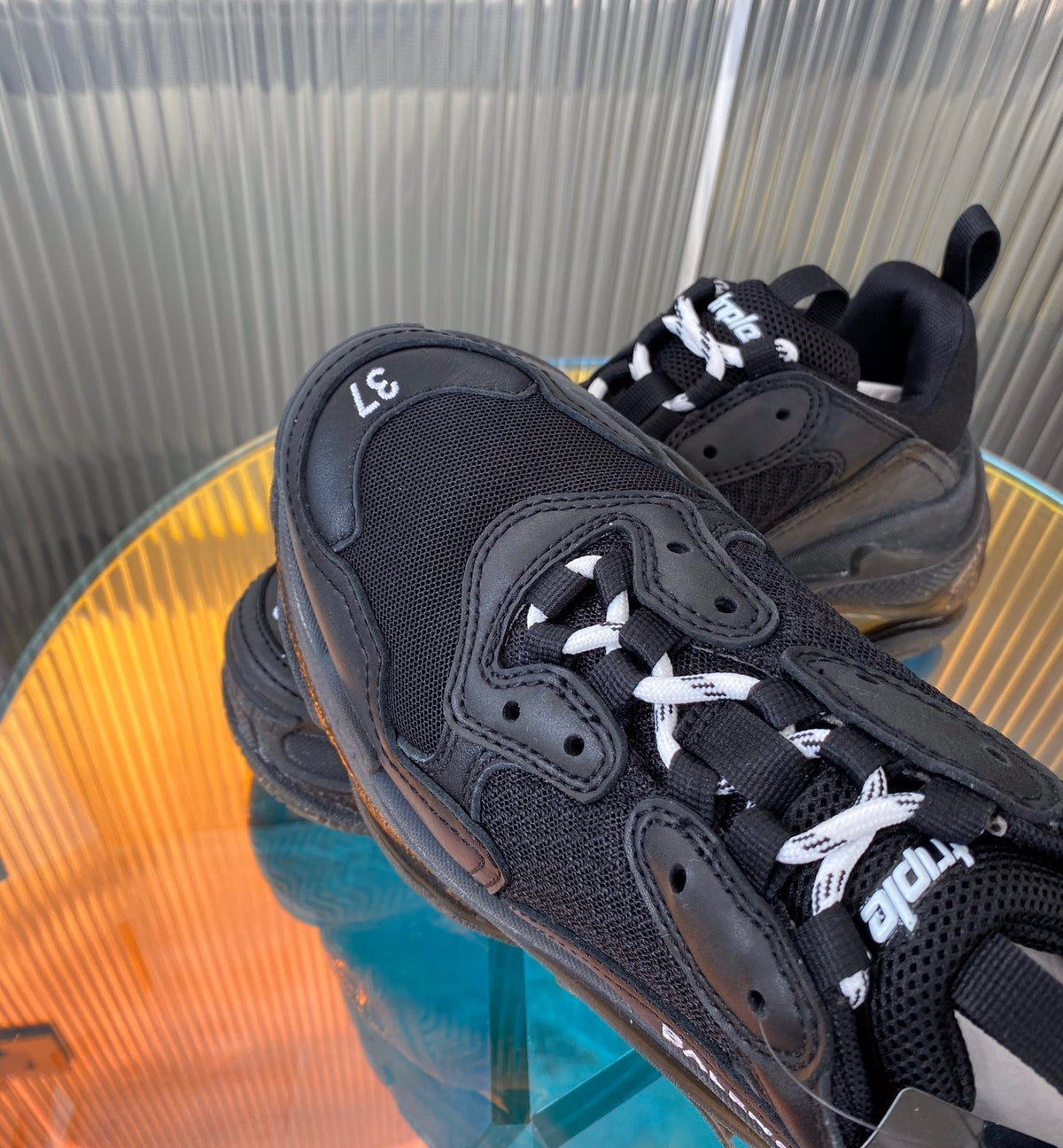 BLCG Sneakers