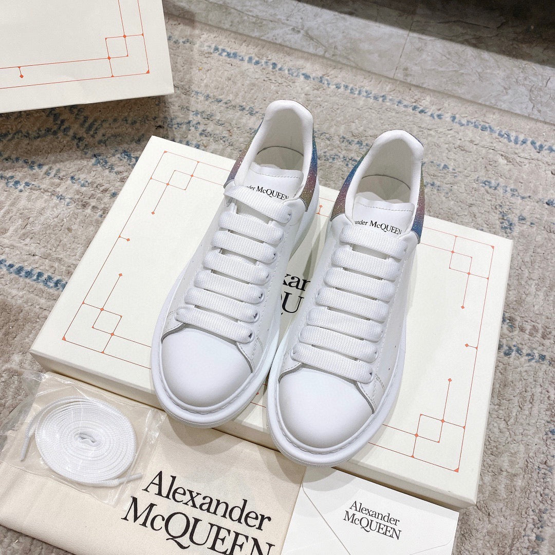 Sneakers & Shoes