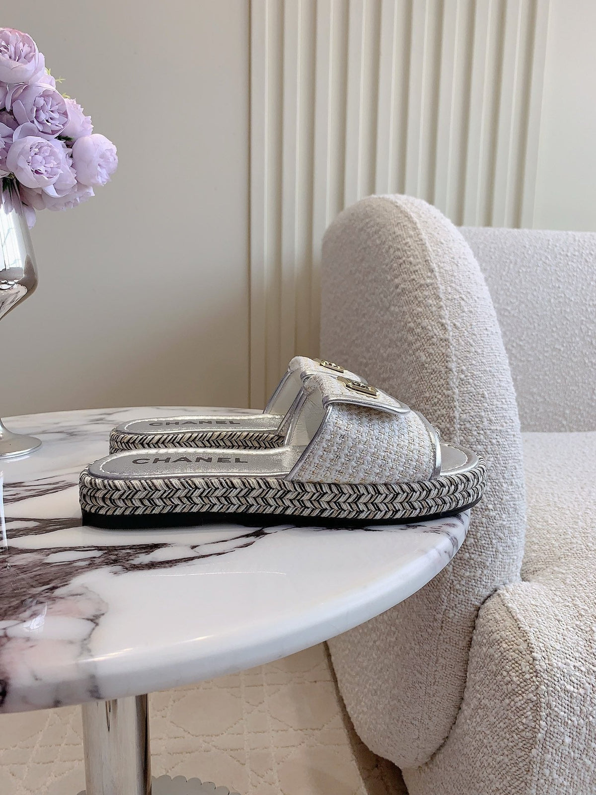 PLATFORM SLIPPERS IN SILVER WOOL AND LAMBSKIN