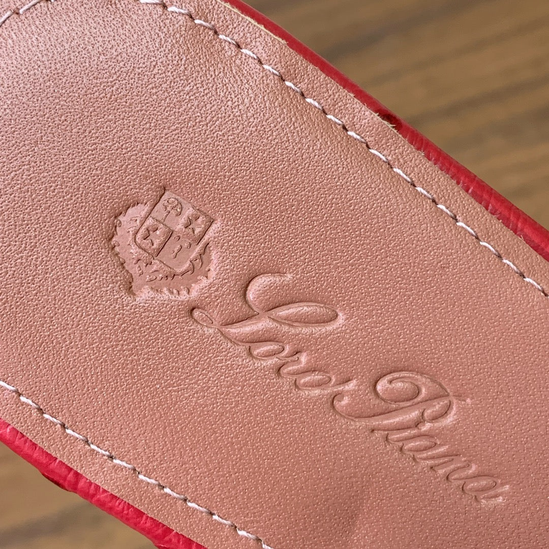 FLAT SLIPPERS IN RED LAMBSKIN OSTRICH SKIN
