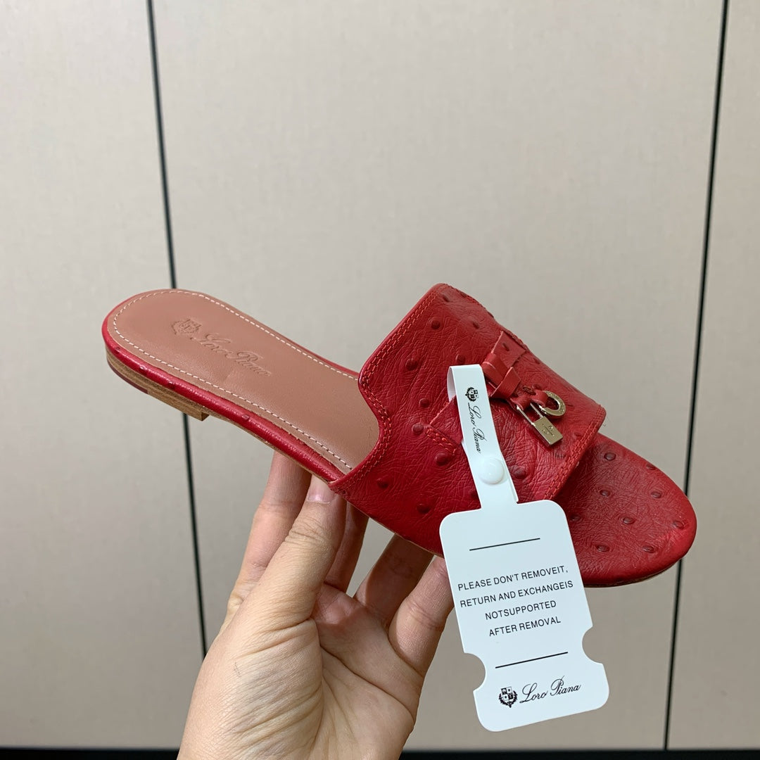 FLAT SLIPPERS IN RED LAMBSKIN OSTRICH SKIN