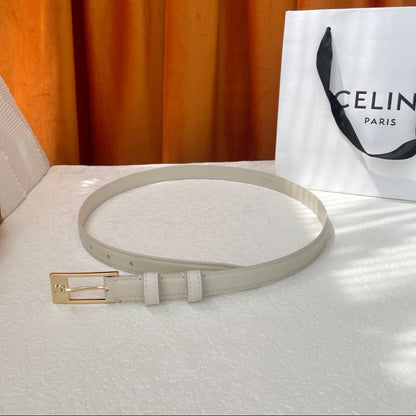 BELT 18MM IN WHITE CALFSKIN WITH RECTANGULAR BUCKLE EMBOSSED LOGO