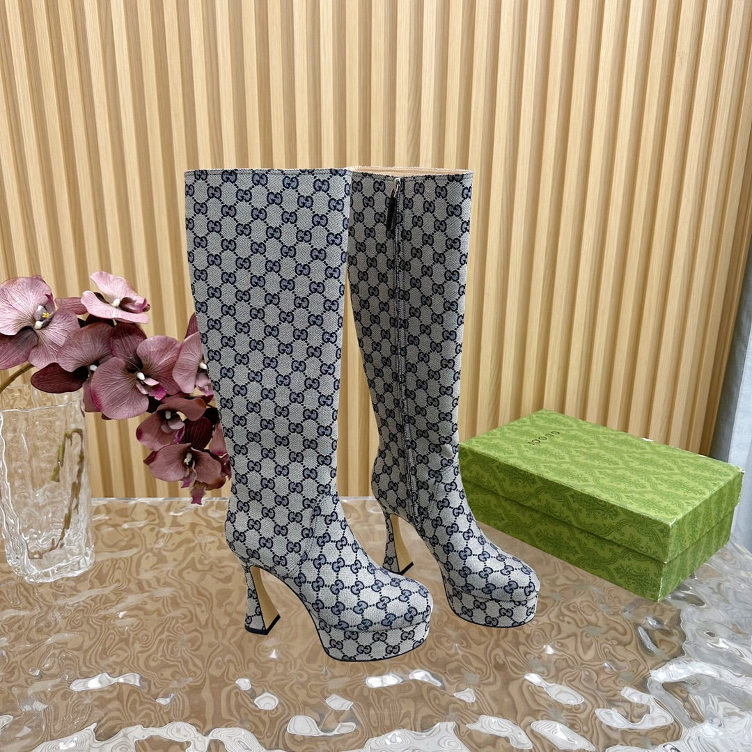 PLATFORM KNEE BOOTS IN LIGHT GRAY MONOGRAM CANVAS AND SHEEPSKIN LINING