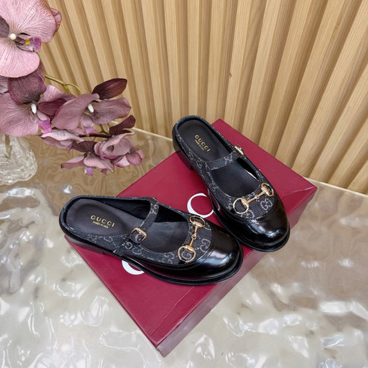 GG 26 Mule Black Beaded Leather Double G Fabric 589455